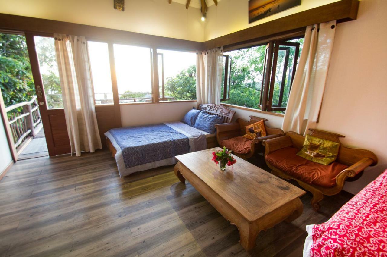 Boa Hill Surf House Ξενοδοχείο Nembrala Εξωτερικό φωτογραφία