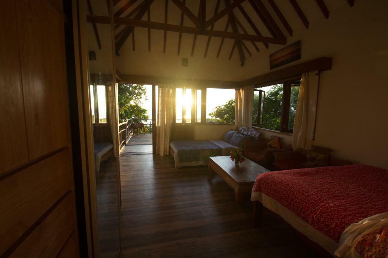 Boa Hill Surf House Ξενοδοχείο Nembrala Εξωτερικό φωτογραφία